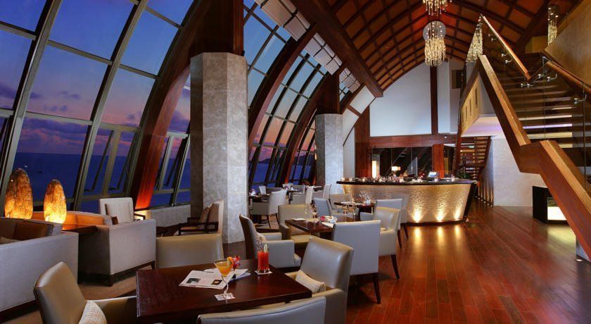 Hotel Pullman Oceanview Sanya Bay Resort & Spa